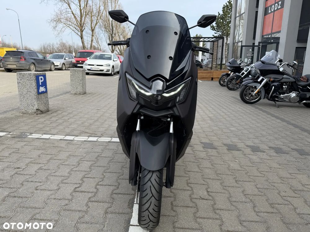 Yamaha NMAX - 11