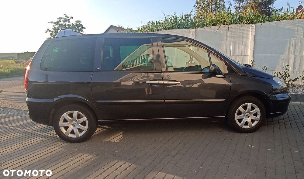 Peugeot 807 - 1