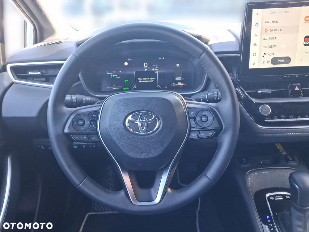 Toyota Corolla 2.0 Hybrid Style - 12