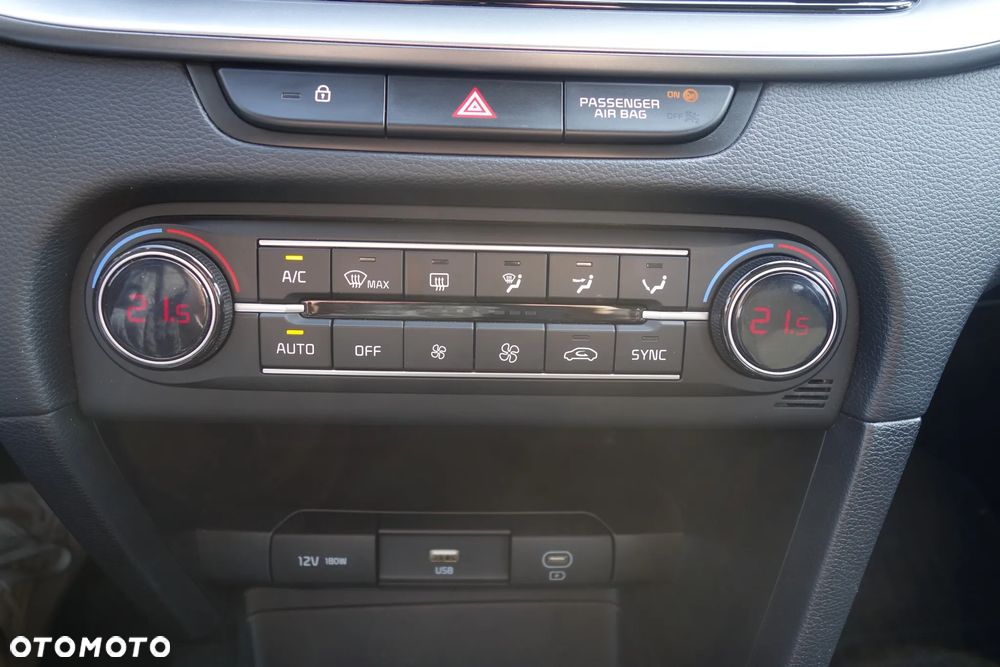 Kia Ceed 1.5 T-GDI M DCT - 19