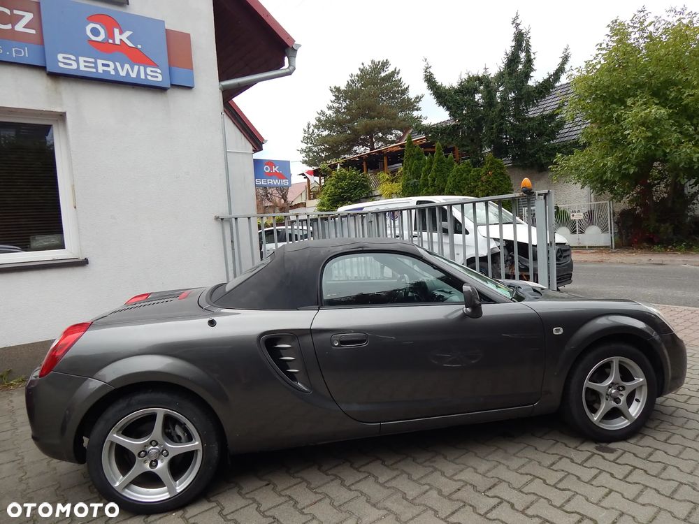 Toyota MR2 - 8