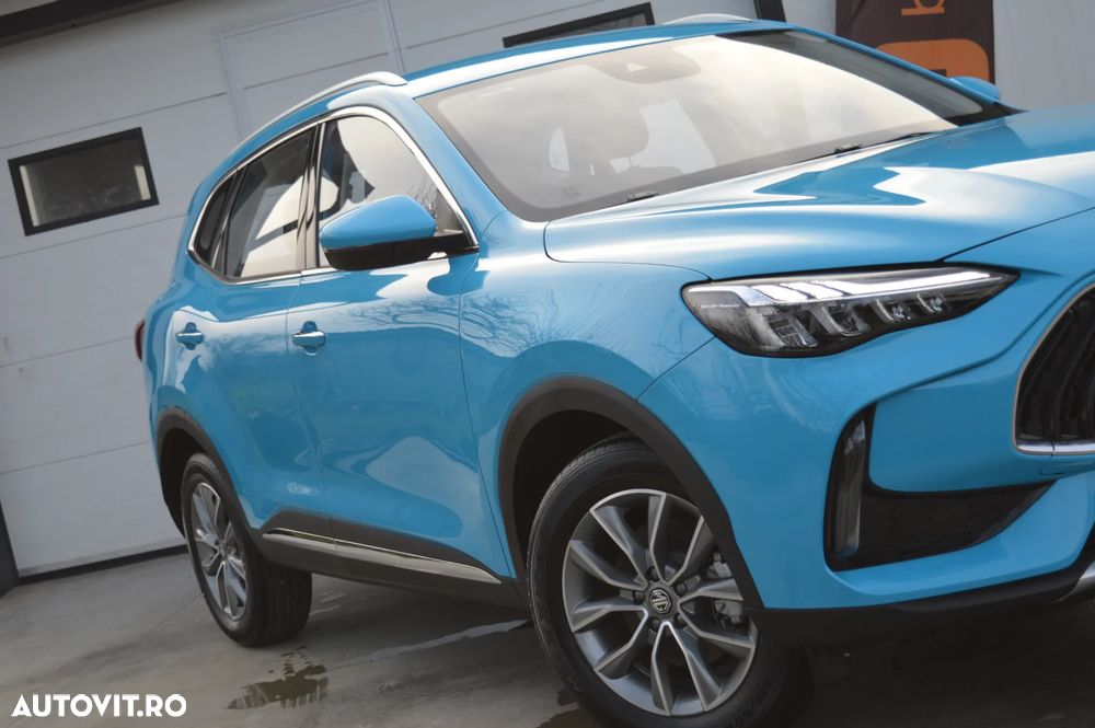 MG HS 1.5 T-GDi 6MT Explore - 18