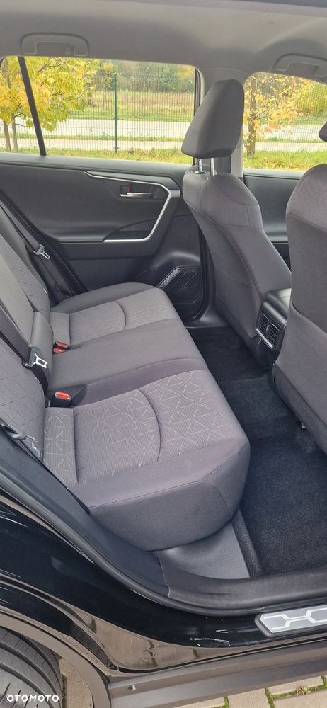 Toyota RAV4 - 16
