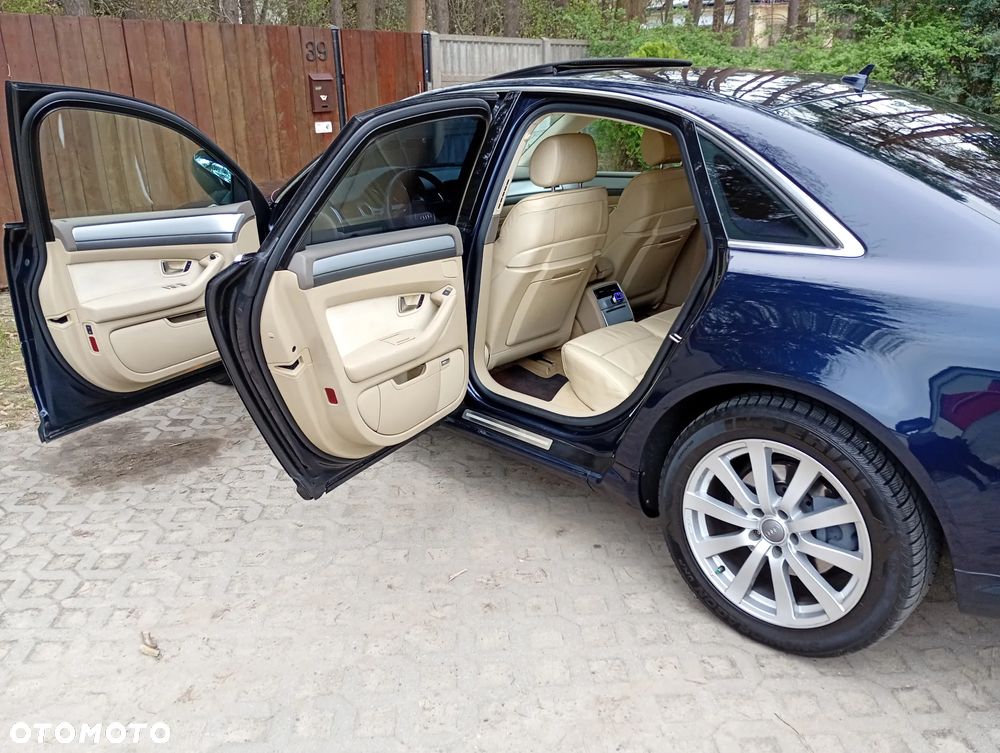 Audi A8 3.7 Quattro - 23