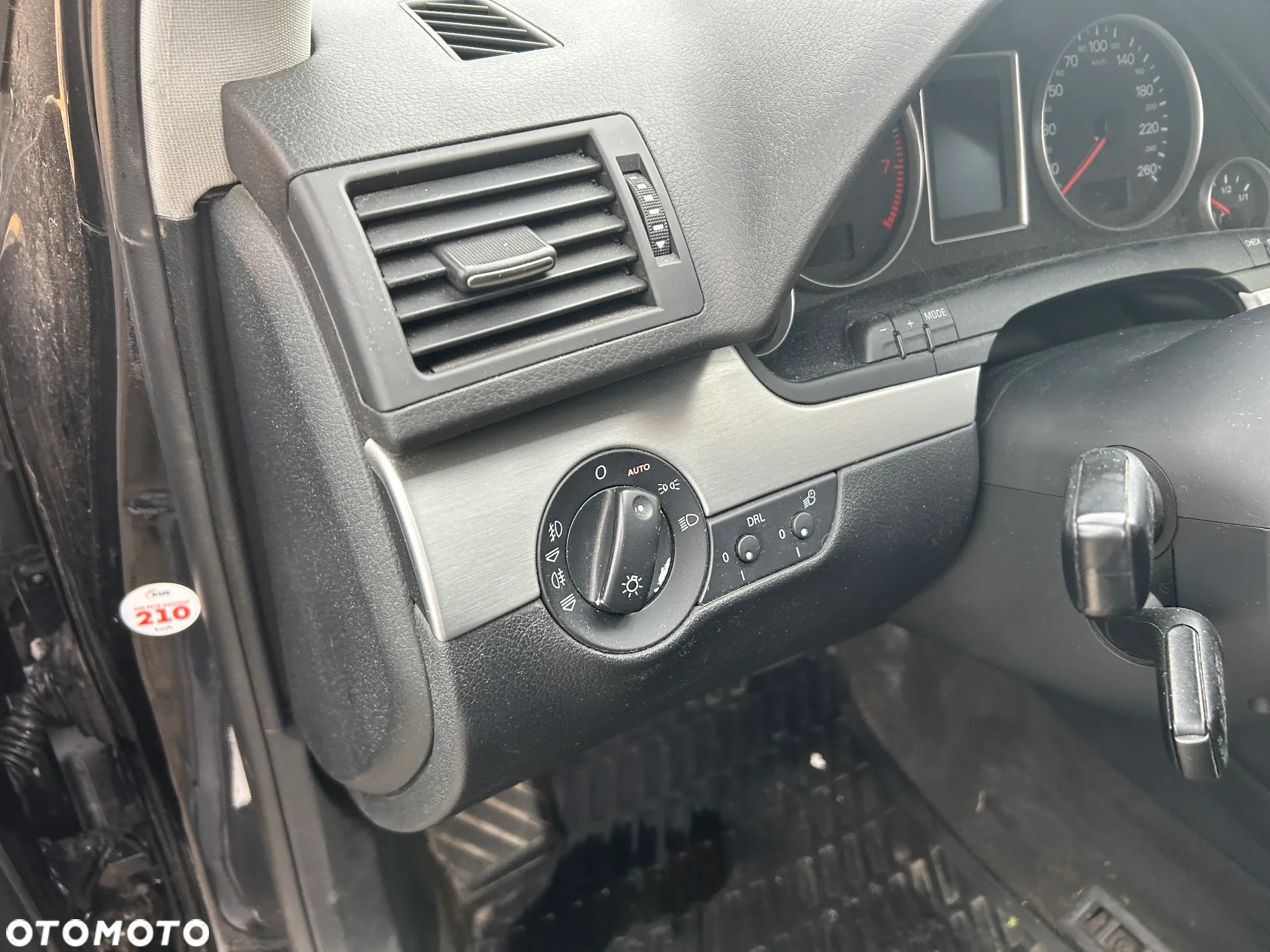 Audi A4 ver-1-8t-multitronic - 14