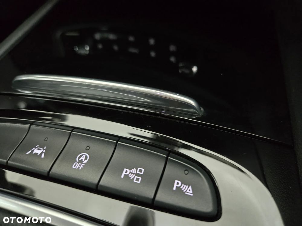 Opel Insignia 2.0 Ultimate Exclusive - 33