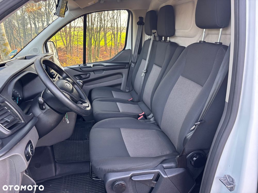 Ford Transit custom - 19