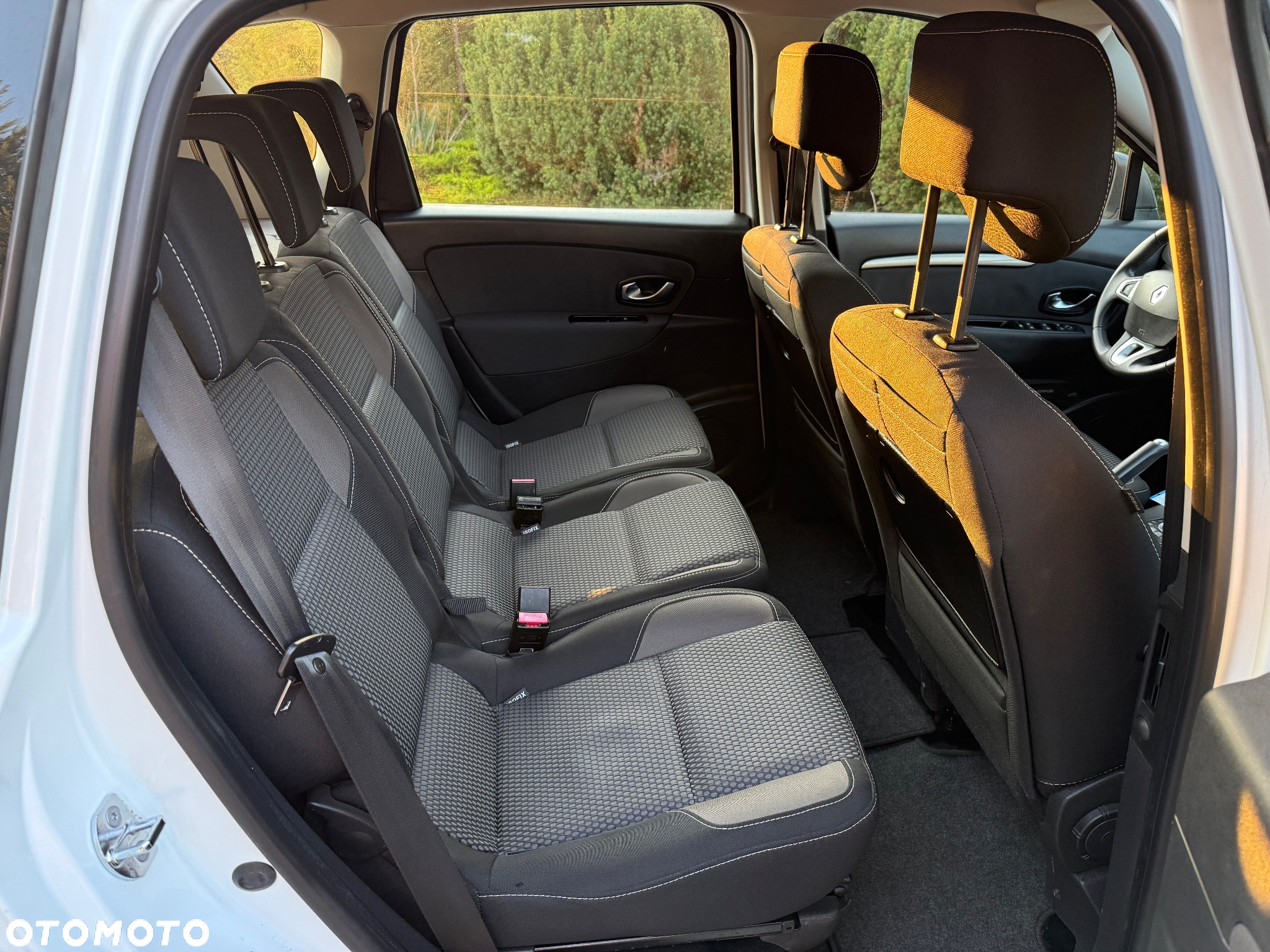 Renault Scenic Xmod 1.5 dCi Bose - 18