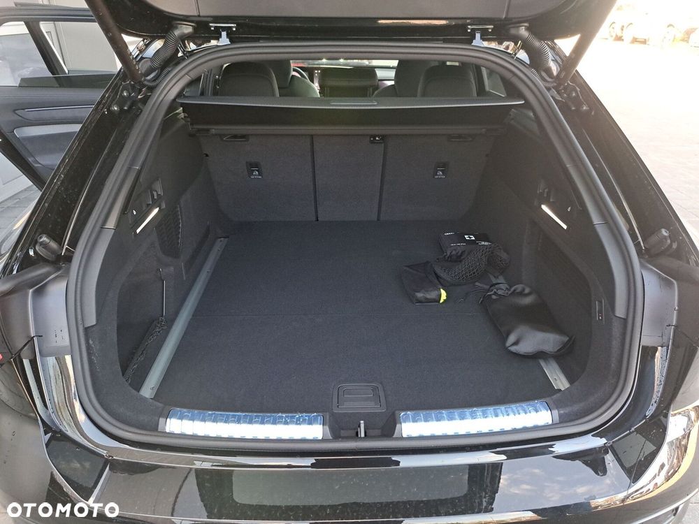 Audi A6 Avant - 18