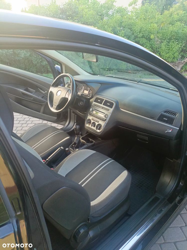 Fiat Punto - 8