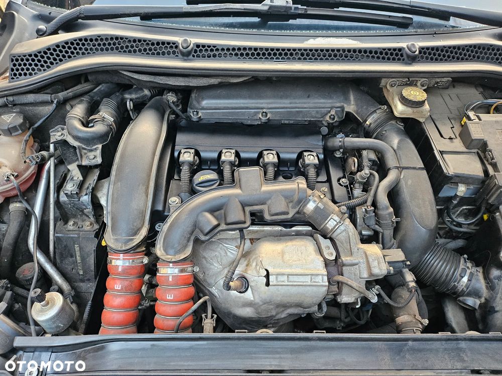 Peugeot RCZ 1.6 THP - 18