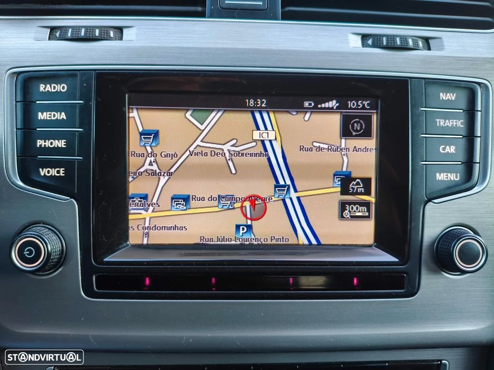 VW Golf 1.6 TDi BlueMotion Confortline - 7