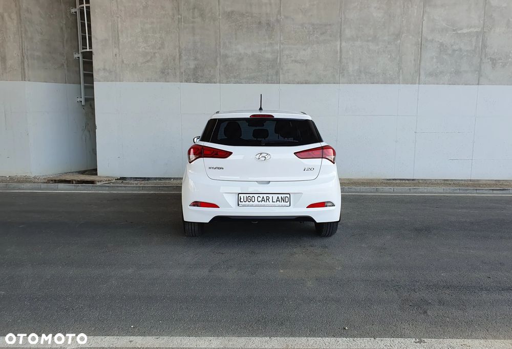 Hyundai i20 1.2 Passion - 6