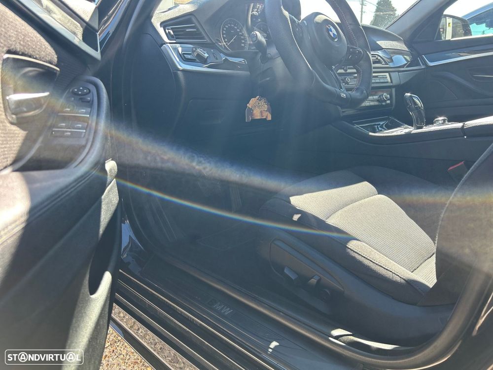 BMW 520 d Auto - 26