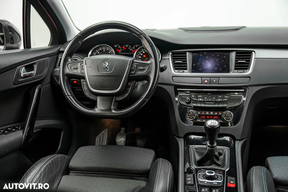 Peugeot 508 2.0 HDI FAP Allure - 14