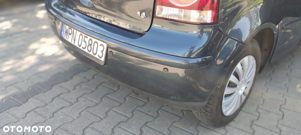 Volkswagen Polo 1.4 16V Highline - 19