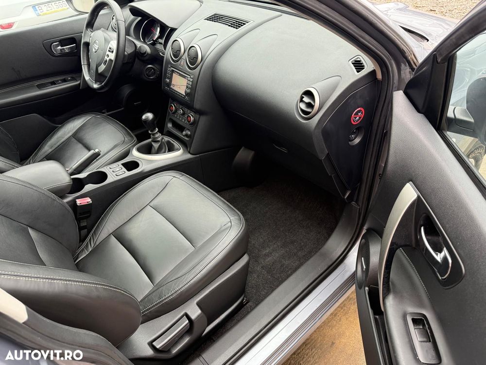Nissan Qashqai+2 - 8