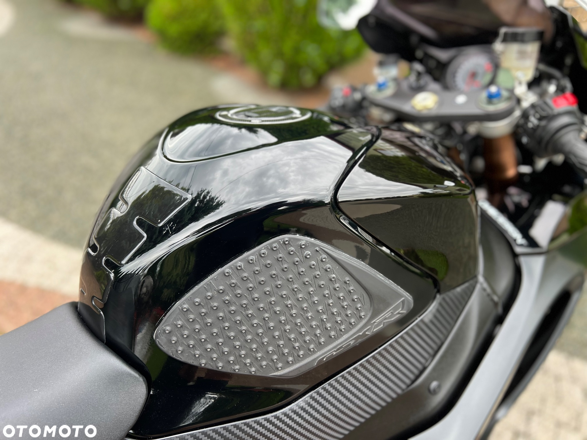 Suzuki GSX-R - 17