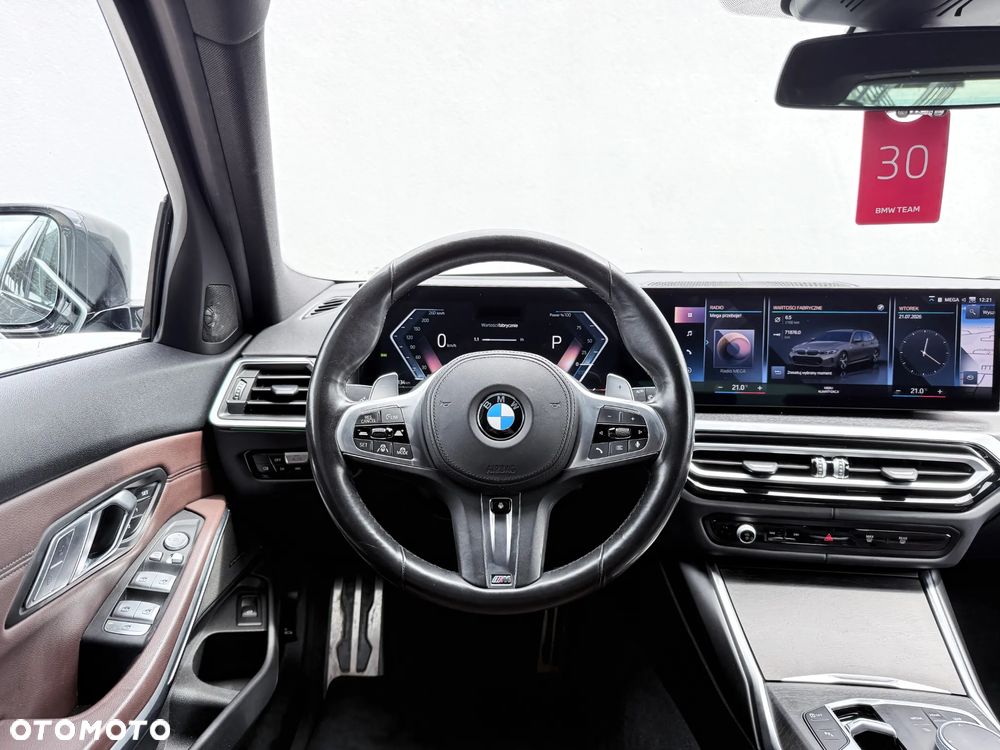 BMW Seria 3 330d xDrive M Sport - 37