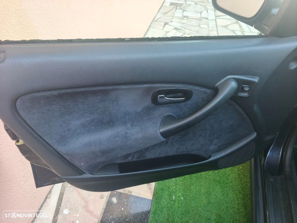 Honda Civic 1.5i LS - 14