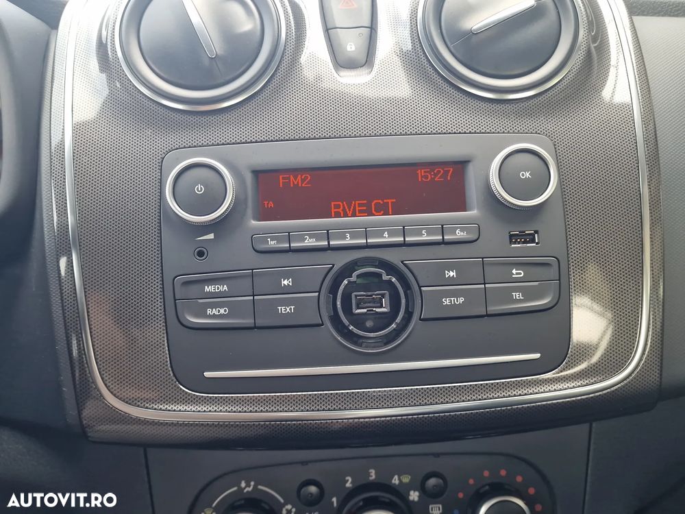 Dacia Logan 0.9 TCe Laureate - 18