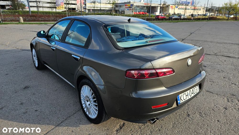 Alfa Romeo 159 - 7