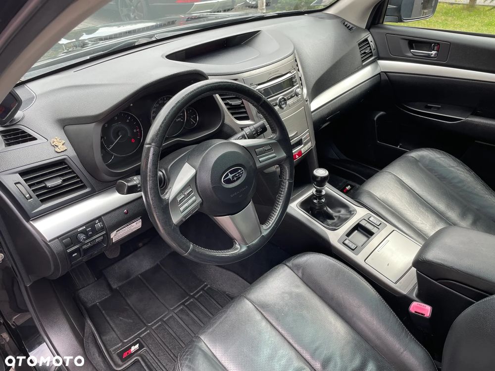 Subaru Outback 2.0 D Comfort - 12