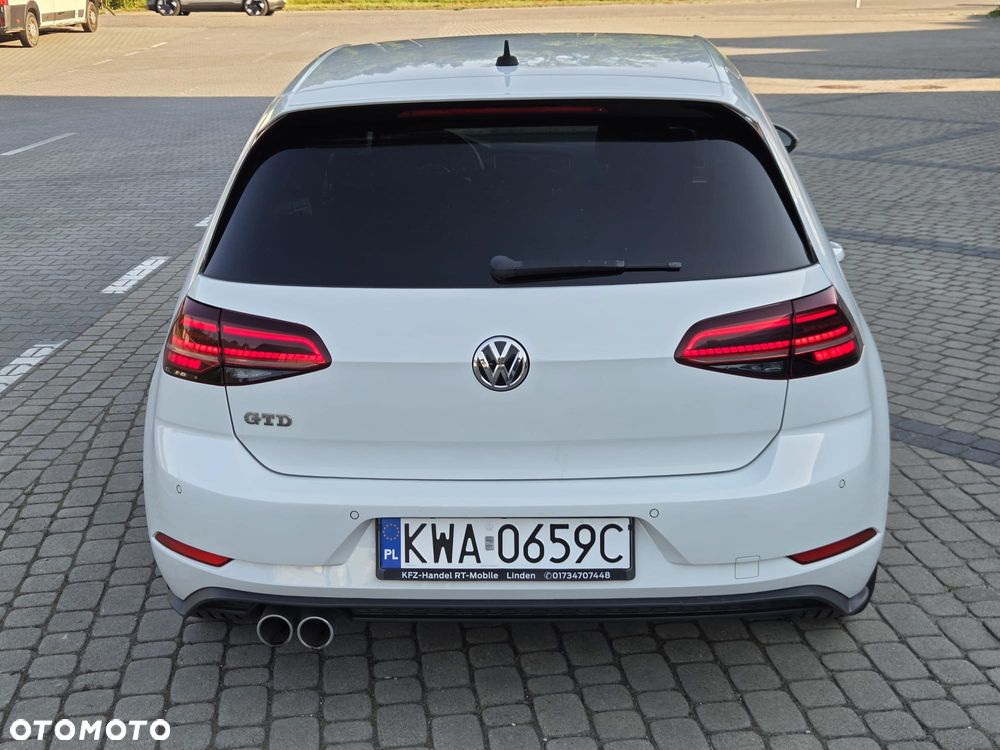 Volkswagen Golf 2.0 TDI BMT GTD - 3