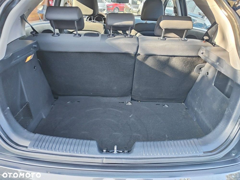 Kia Rio 1.2 Attract - 22