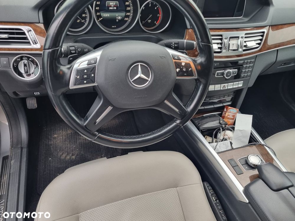 Mercedes-Benz Klasa E 200 CDI 7G-TRONIC - 7
