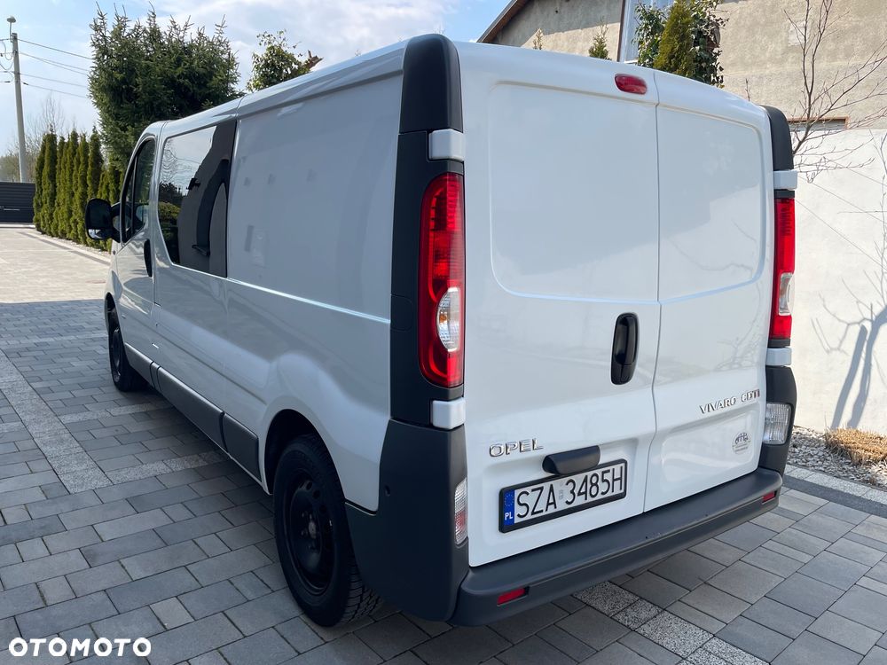 Opel Vivaro - 4