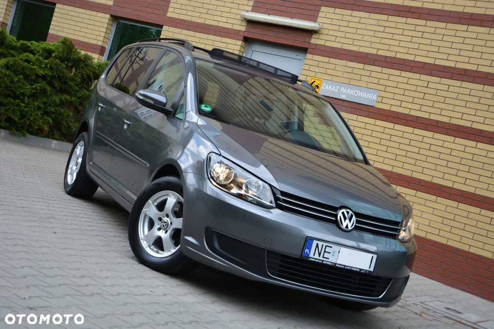 Volkswagen Touran 2.0 TDI DPF BlueMotion Technology Comfortline - 5