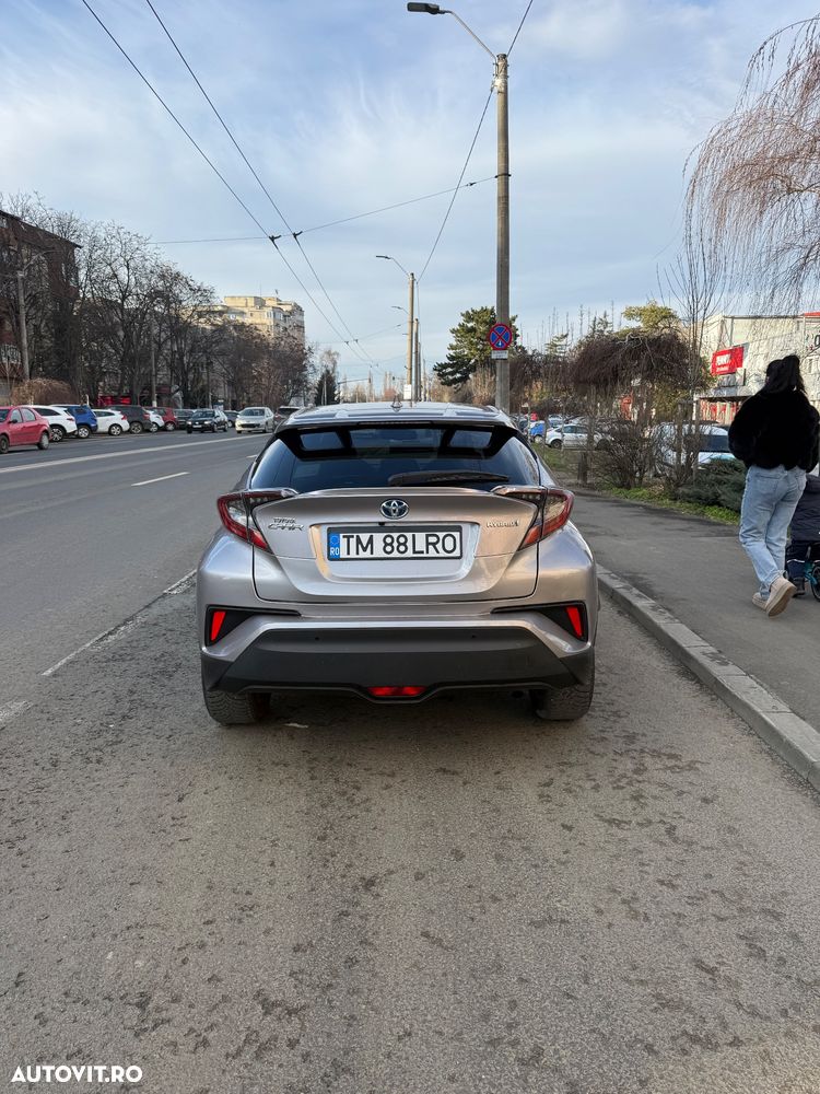 Toyota C-HR Lounge - 5