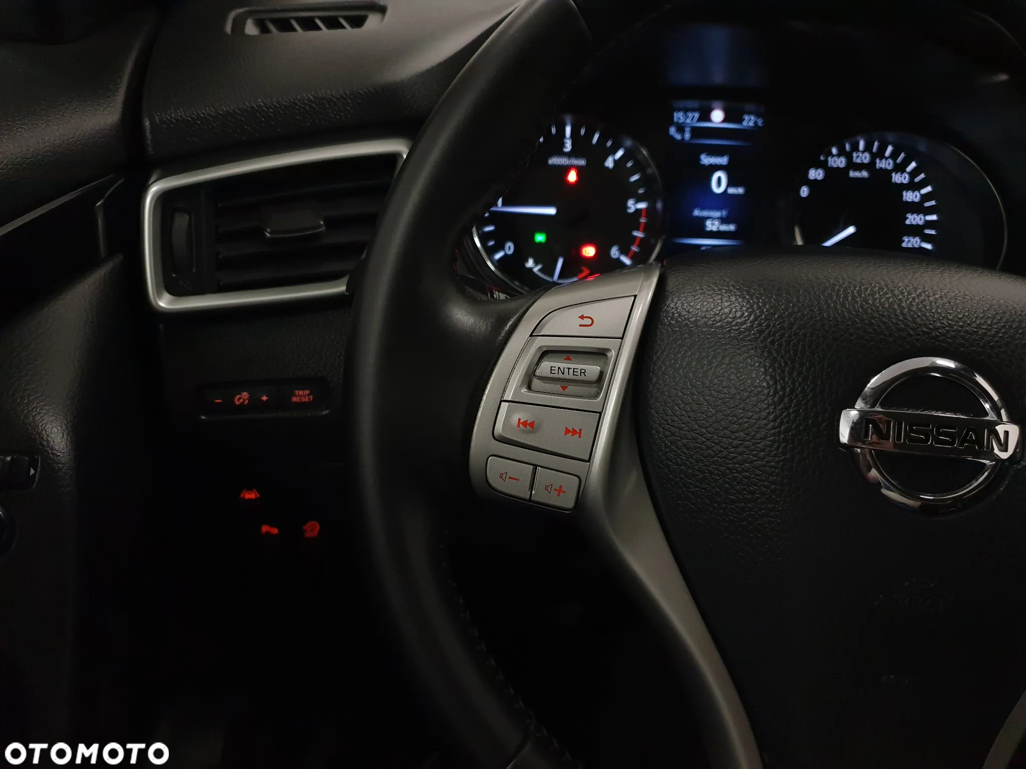 Nissan Qashqai 1.5 dCi Tekna+ - 10