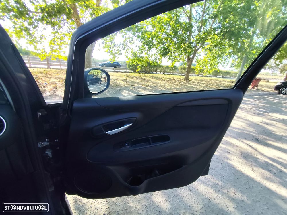 Fiat Punto 1.3 M-jet 4Fleet Working - 11
