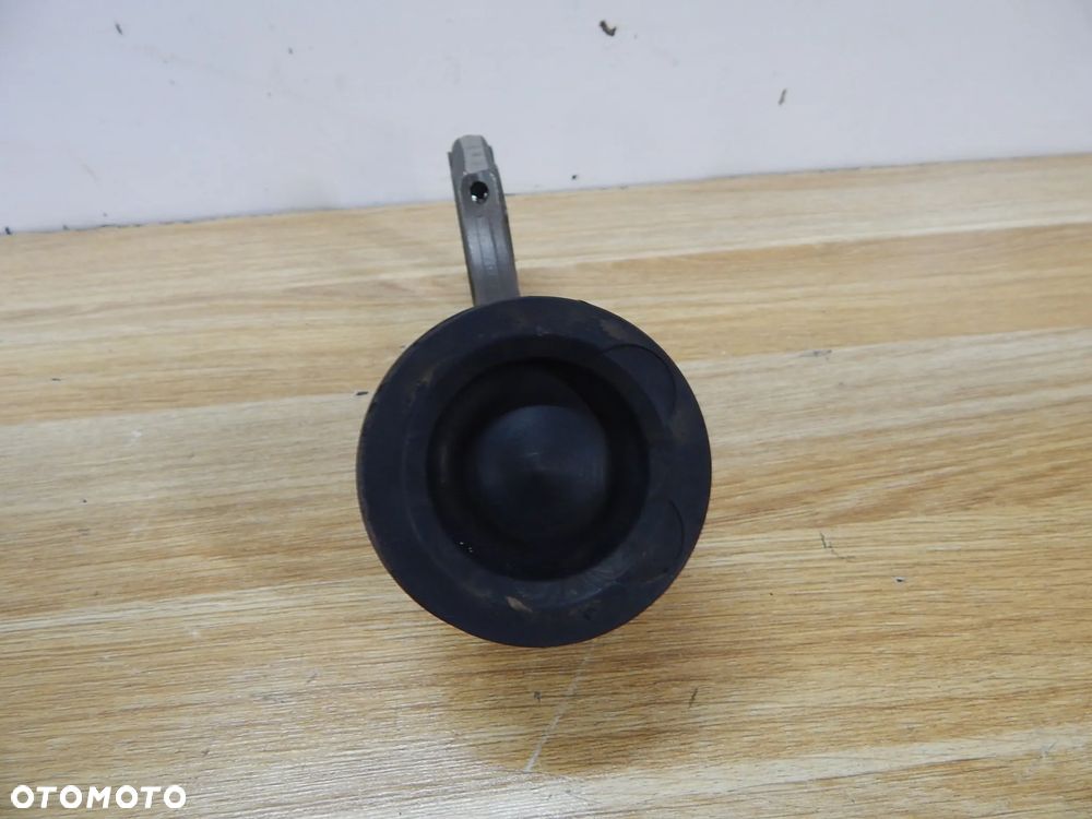 Głowica tłok korba wał korbowy  osłona rozrząd 1.7 CRDI Kia Sportage III Carens Sorento Hyundai ix35 i30 i40 Tucson III Ceed 10-17 Łuków części - 4