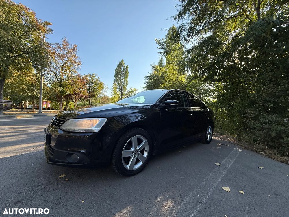 Volkswagen Jetta 1.2 TSI Comfortline - 3