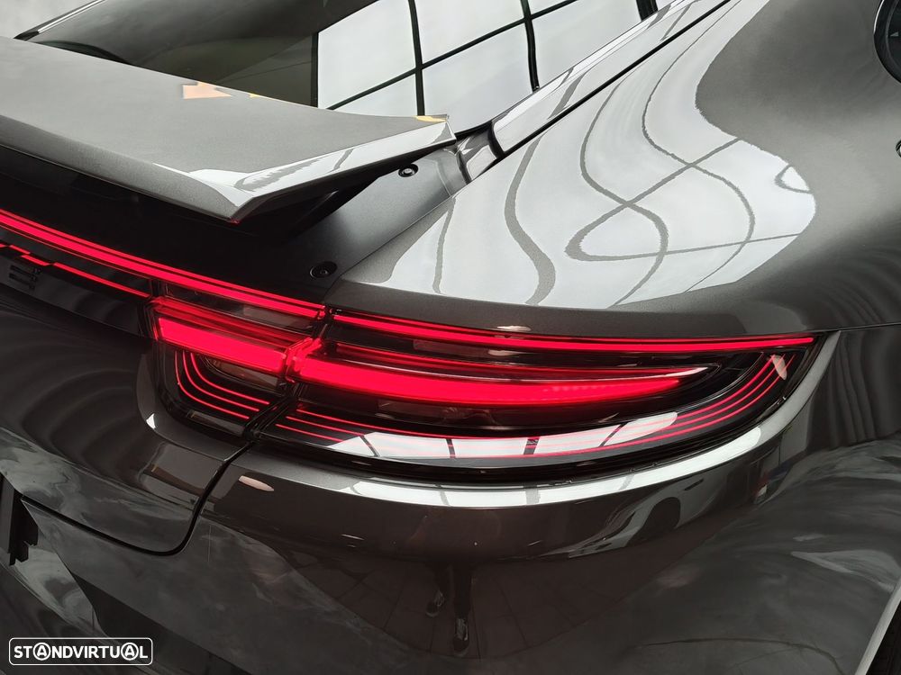 Porsche Panamera 4 E-Hybrid Executive - 33