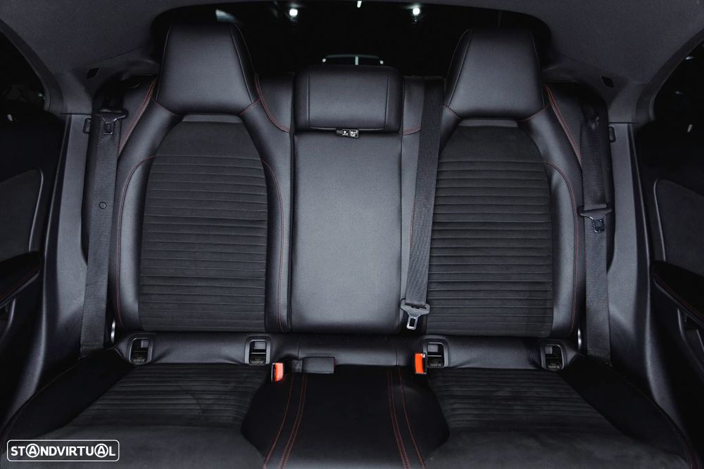 Mercedes-Benz CLA 180 d 7G-DCT AMG Line - 9