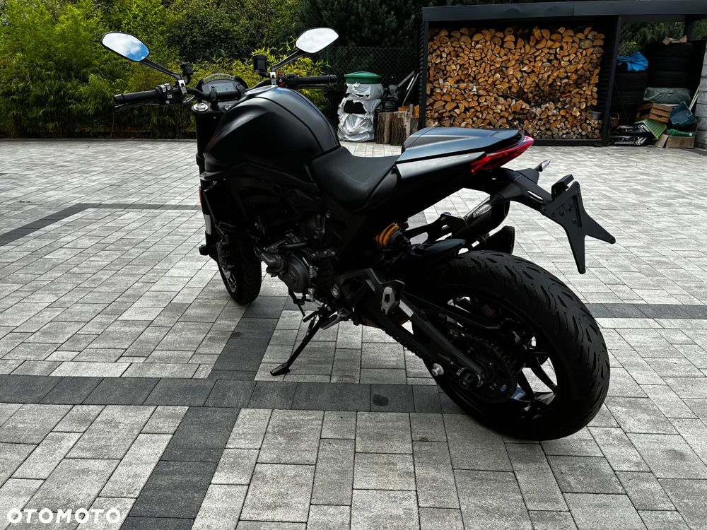 Ducati Monster - 4