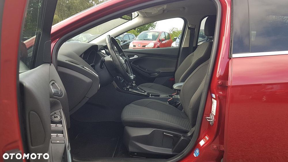 Ford Focus 1.5 EcoBlue Start-Stopp-System TITANIUM STYLE - 21