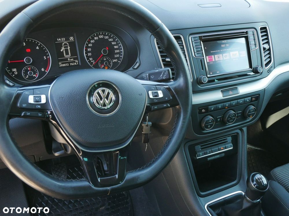 Volkswagen Sharan 2.0 TDI BMT Comfortline - 8