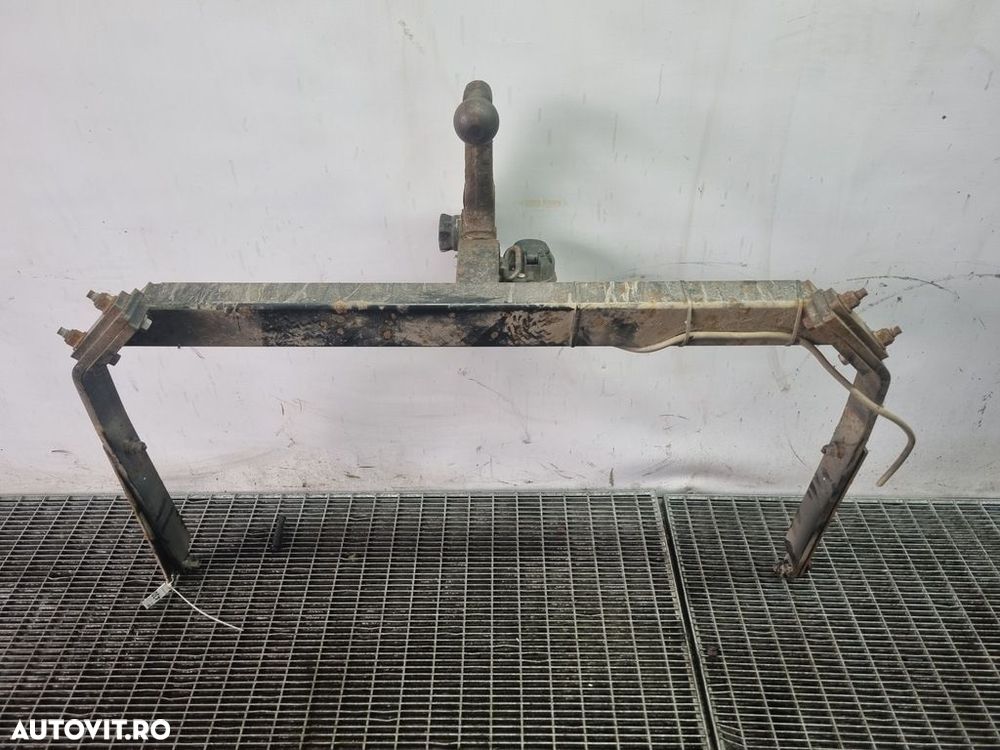 Carlig remorcare Ford Kuga 2008 - 2010 SUV 4 Usi (1430) - 1