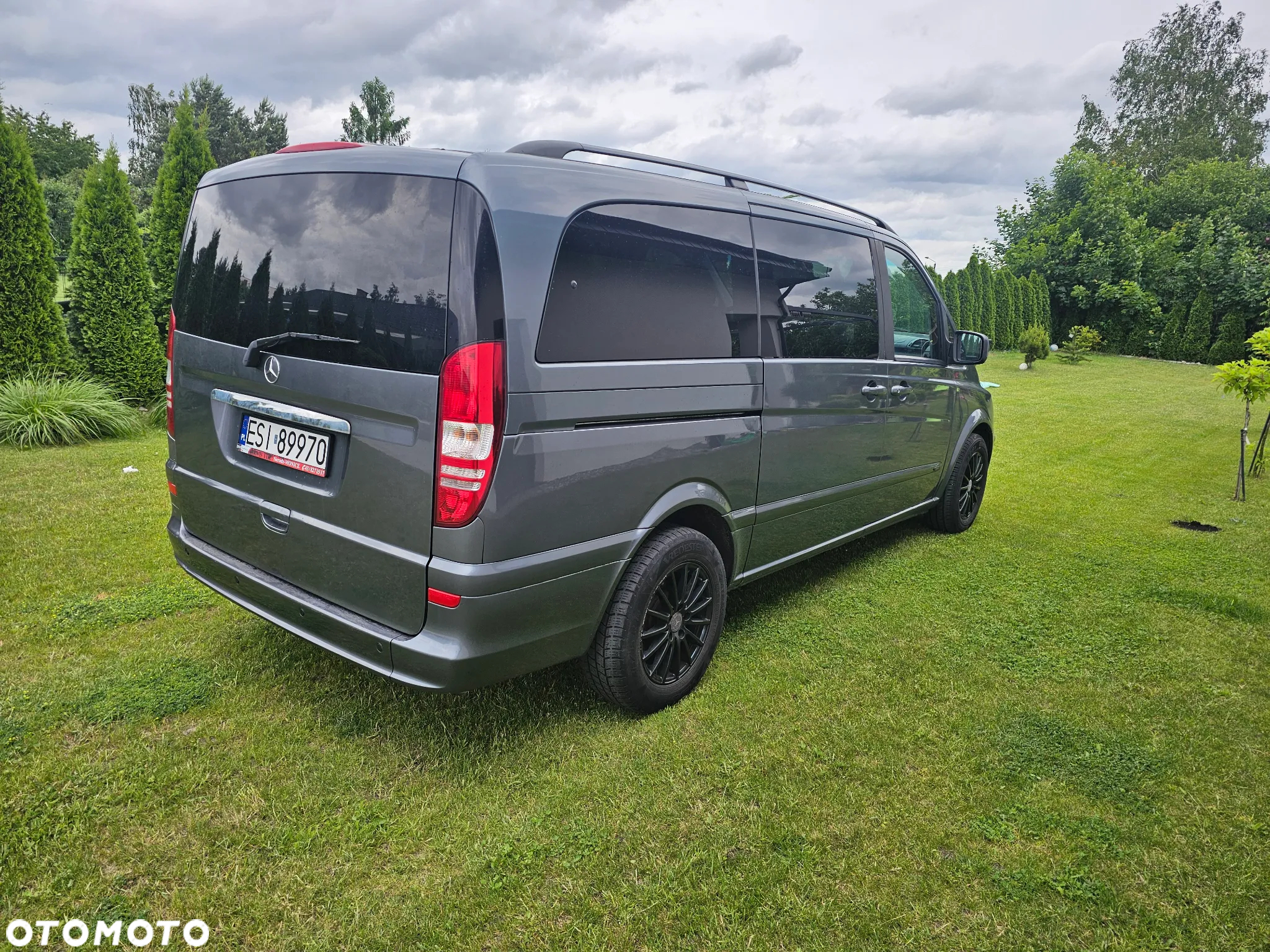 Mercedes-Benz Viano - 11