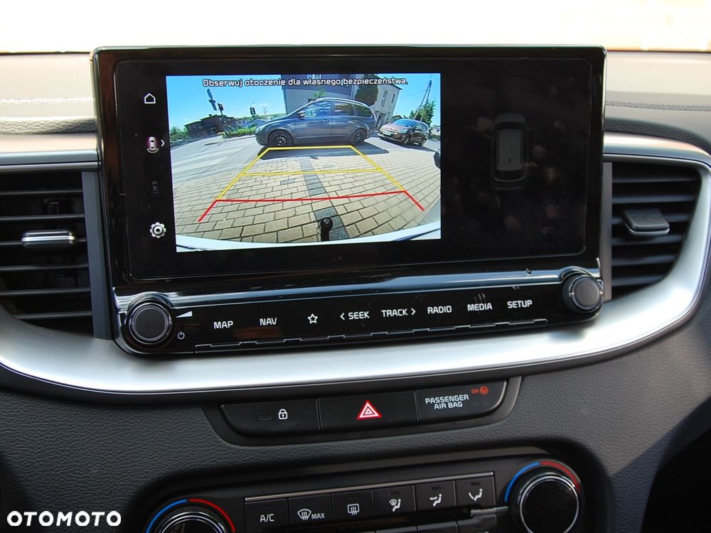 Kia Ceed - 26