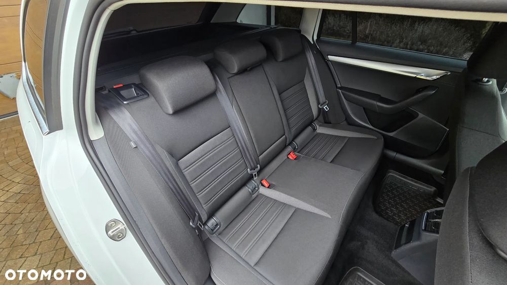 Skoda Octavia - 33