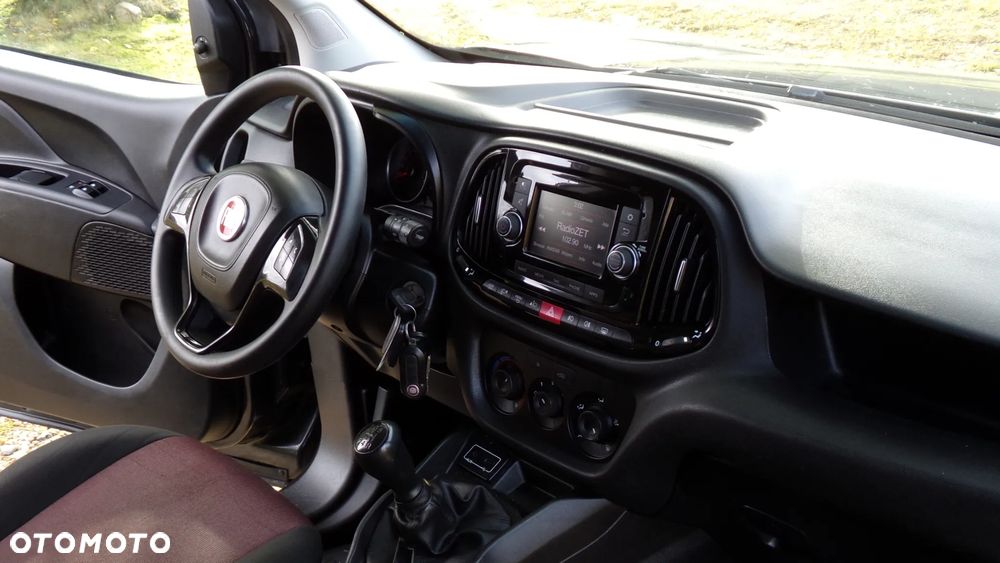Fiat DOBLO MULTIJET MAXI * KLIMA * NAVI * SERWIS * ZADBANY ! - 17