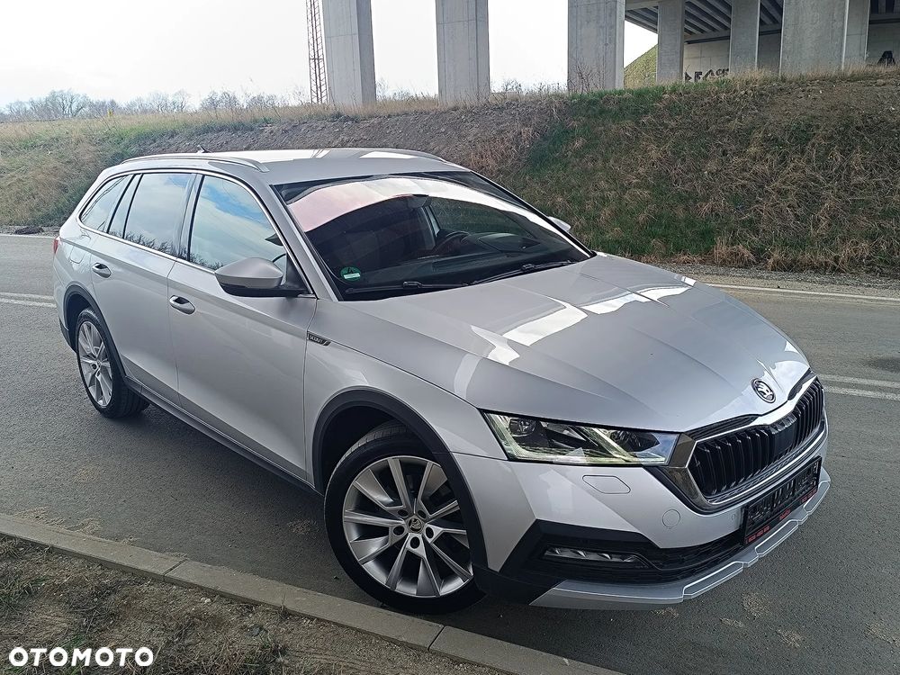 Skoda Octavia 2.0 TDI DSG 4x4 Scout - 19
