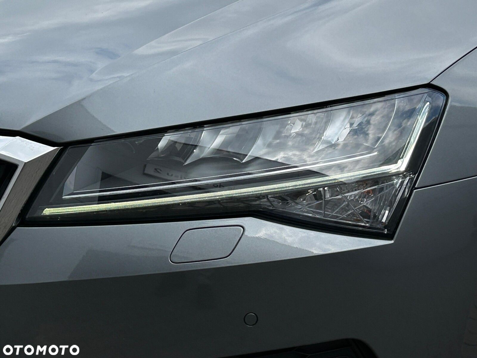 Skoda Superb 2.0 TDI SCR Style DSG - 37