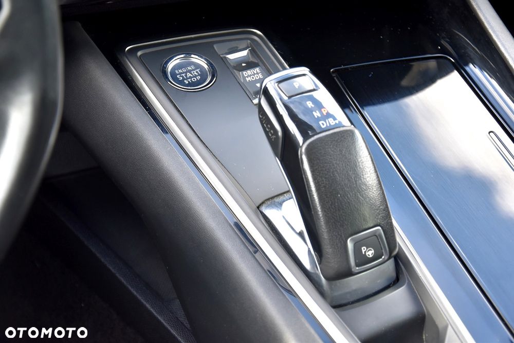 Peugeot 508 1.6 PureTech HYbrid PHEV Allure Pack S&S EAT8 - 31
